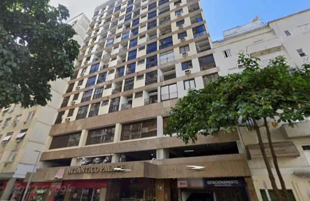 Suíte ao lado da praia-shared apartment-1